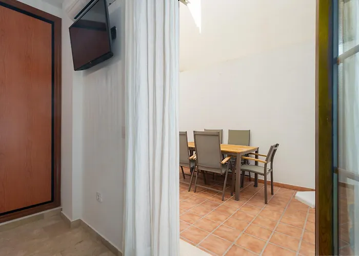 Luminoso Terraza 2 * 马尔韦利亚